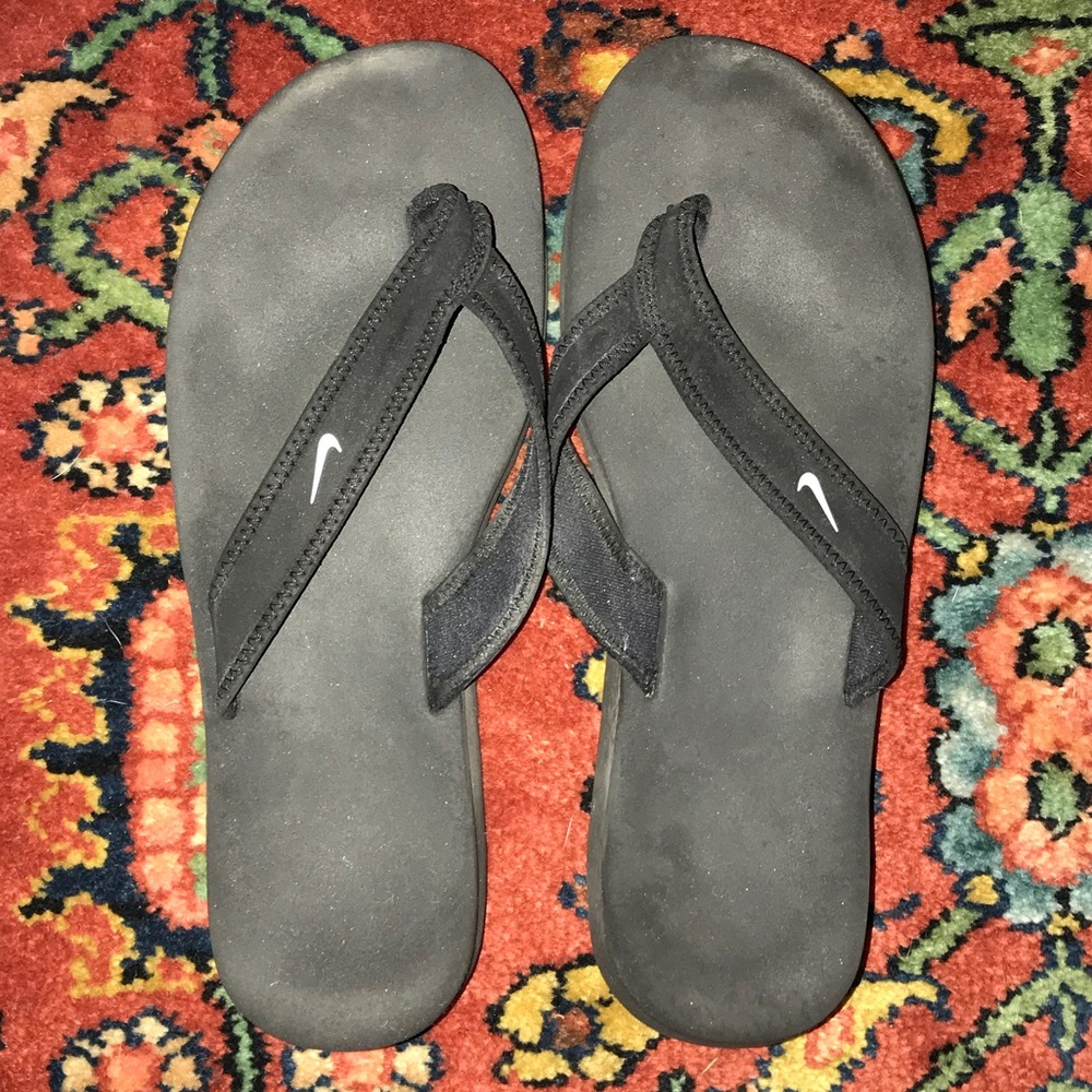 Nike Flip Flops